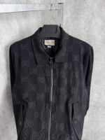 “Gucci” Jumbo GG Canvas Classic Fit Сезонно Яке (Черно) - Image 3