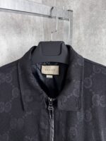 “Gucci” Jumbo GG Canvas Classic Fit Сезонно Яке (Черно) - Image 5