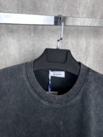 “Off-White” Outline-Arrow Logo Print Washed Regular Fit T-Shirt - Image 8