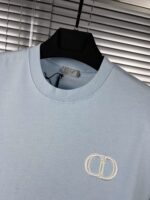 “Christian Dior” CD Icon Logo Embroidered Classic Fit T-Shirt (Бебешко Синьо) - Image 3