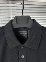 “Prada” Triangle-Logo Classic Fit Polo Shirt (Черно) - Image 5